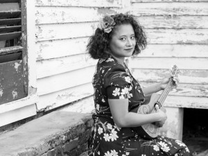 Miss Sophie Lee [Courtesy misssophielee.com]